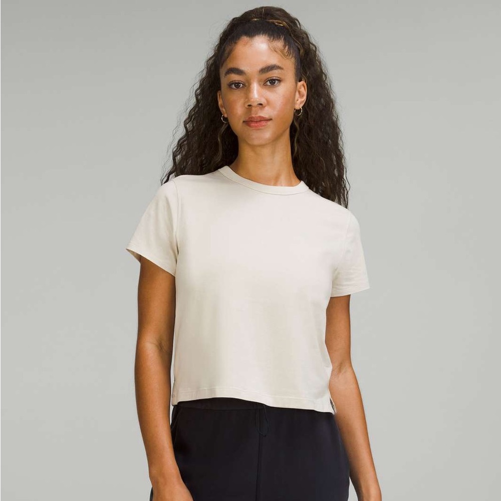 Lululemon classic fit tshirt in bone